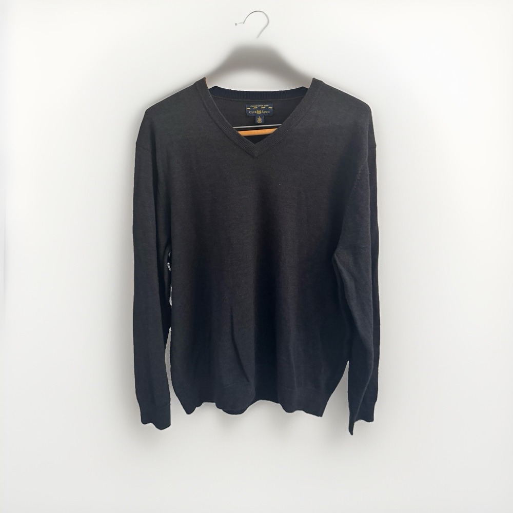 CLUB ROOM SIZE L BLACK MERINO WOOL V NECK SWEATER ITALIAN SPUN YARN